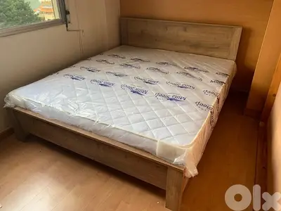 تخت مجوز مع فرشة جديدة من المعمل بافضل الاسعار