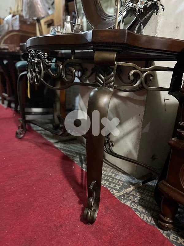 console with mirror 10