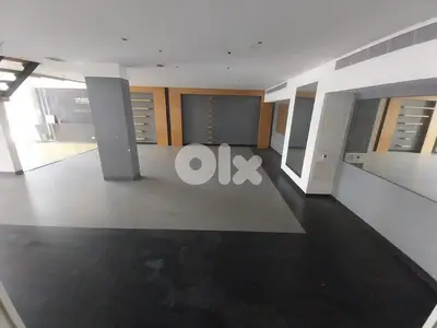 Showroom For Rent In Horsh Tabet | صالة عرض في  حرش تابت