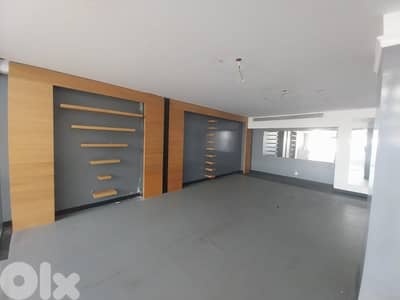 Showroom For Rent In Horsh Tabet | صالة عرض في  حرش تابت