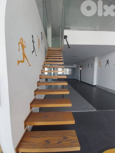 Showroom For Rent In Horsh Tabet | صالة عرض في  حرش تابت