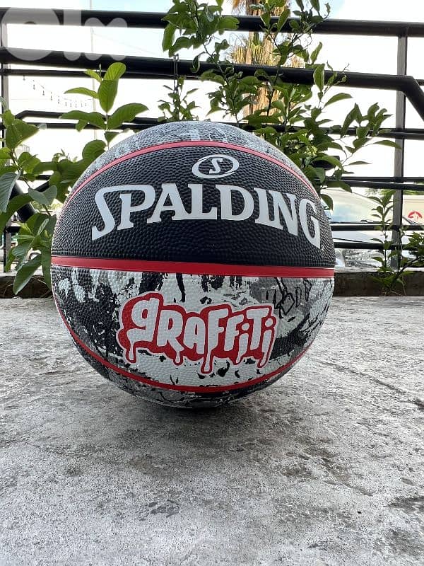 spalding basketball 0