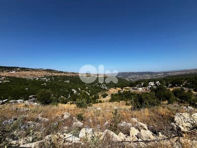 أرض للبيع في كفرسلوان Land sale in Kfarselwan من ترشيش أو طريق المتين