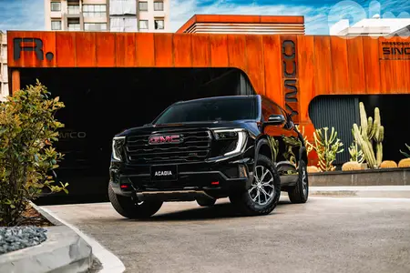 GMC Acadia AT4 2025