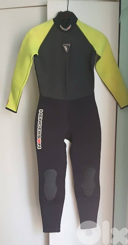 Diving suit 0