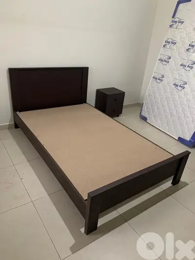 تخت مفرد ونص جديدة من المعمل بافضل الاسعار