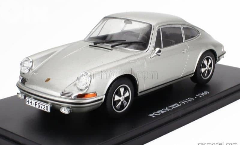 Porsche 911S 1969 diecast car model 1;24 0