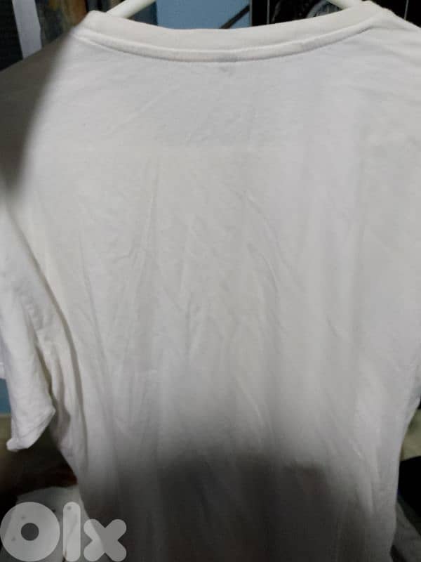 White T-shirt 1