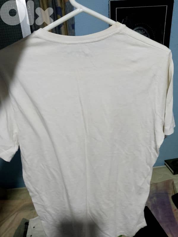 White T-shirt 1