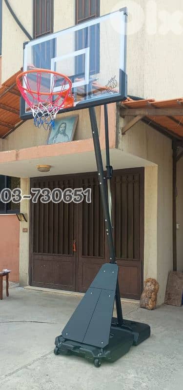 230$ movable basketball hoop 0