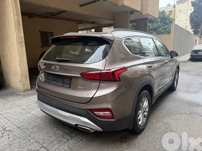 Hyundai Santa Fe 2019