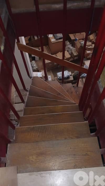L18798 - Shop With Storage For Sale in Sin El Fil
