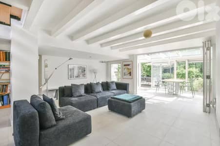 DOWNTOWN PRIME | PANORAMIC SEA VIEW (260SQ) 3 BEDROOMS , ( BT-727)