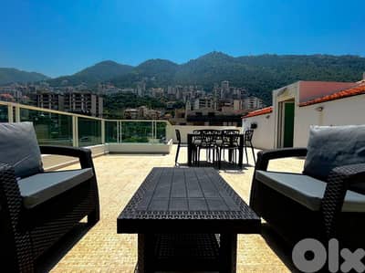 L12337-260 sqm apartment with 260 sqm roof for Sale in Jounieh