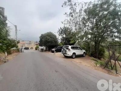 أرض للبيع في بعبدا / قرب قصر العدل Land for sale in Baabda