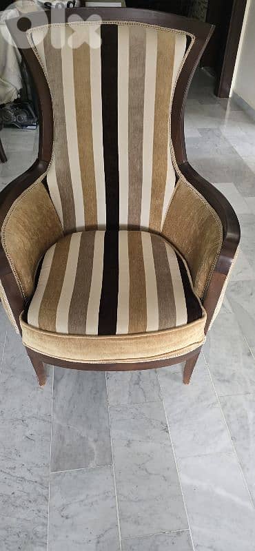 sofa and chairs 1