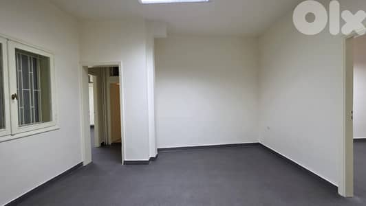 Apartment for Rent – Sodeco 3BR شقة للإيجار – السوديكو 3 غرف نوم