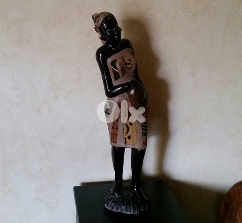 african statue hand design & oil paint  abanos wood 3