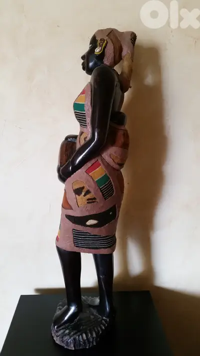 african statue hand design & oil paint abanos wood african statue hand design & oil paint abanos wood