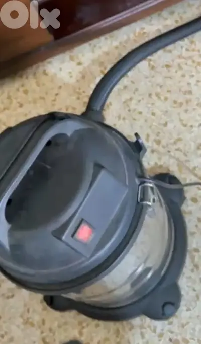 مكنسه كهربا المانيه