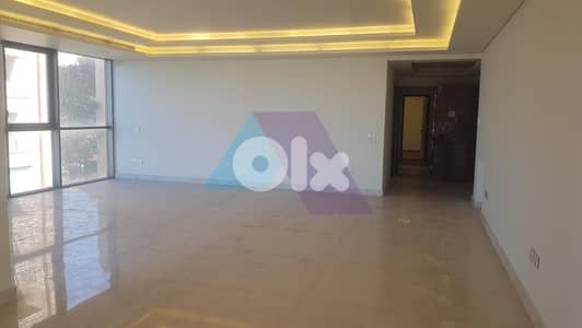 220 m2 apartment+open view 4sale in Zkak el blat - شقة في زقاق البلاط