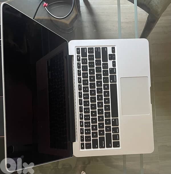 MacBook Pro+ Chargeur+ Bag+ Mouse 2