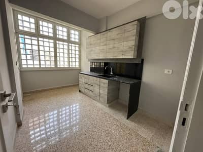 Fully Renovated Apartment For Rent In Geitawiشقة للإيجار في الجعيتاوي