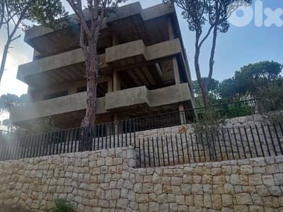 villa For sale in baabdat فيلا للبيع في بعبدات