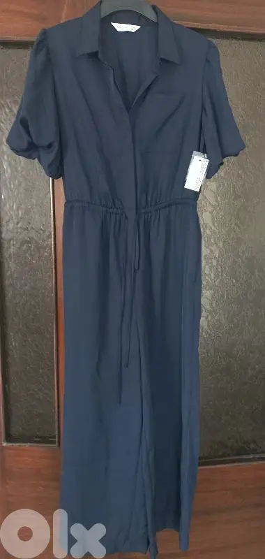 Nine West KOHL'S Medium size Puff Sleeves Navy wide leg jumpsuit