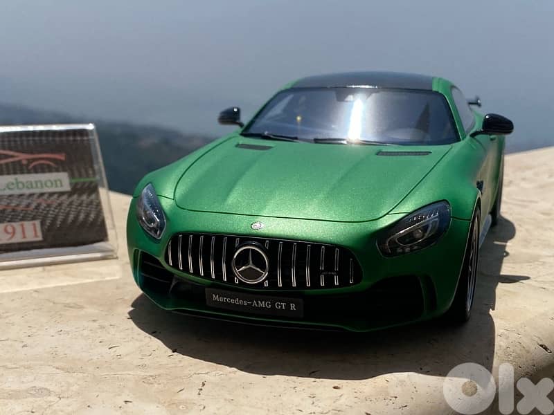 mercedes benz gt diecast resin model car scale 1/18 by gt spirit 0
