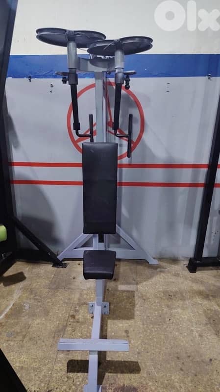 pec rear like new (black and grey color available) 1