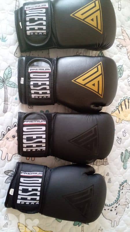 TWO BOXING GLOVES (DIESEL) size 10 oz 2