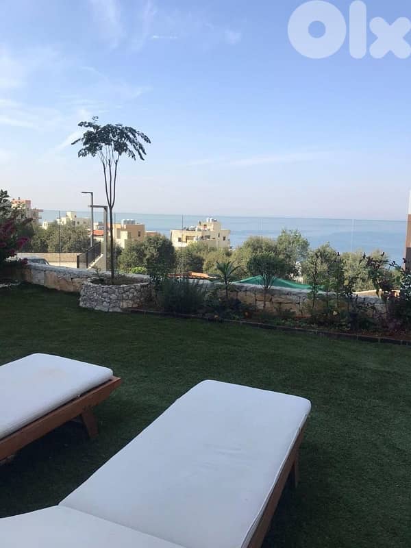 Apartment with Garden for sale in Bouar and sea view 0