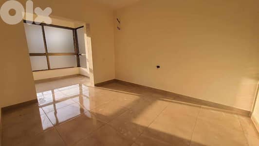 NEW BUILDING IN Bechara khoury (150SQ) 3 BEDROOMS , (BT-1193)