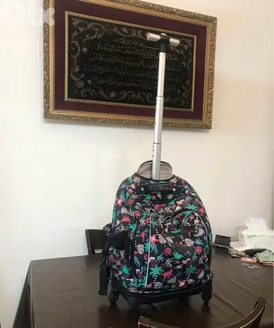 back bag شنطه مدرسه