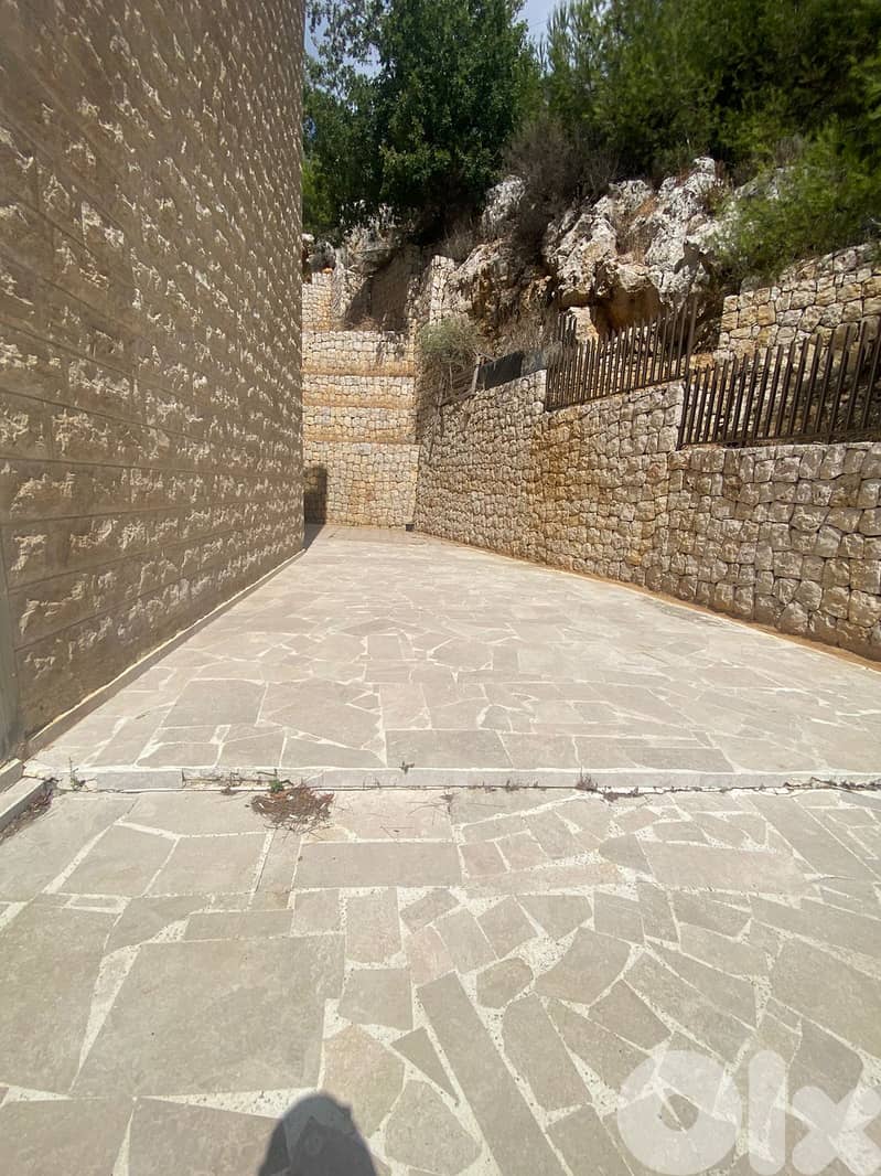 450 SQ APARTMENT FOR RENT IN RABWEH PRIME WITH TERRACE (RABR-117) 0