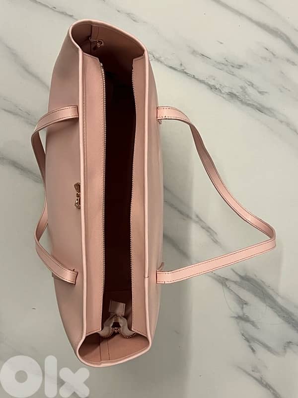 Ted Baker 2