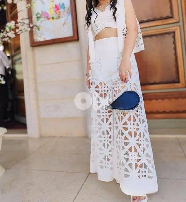 white set 2
