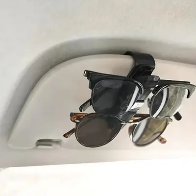 Ultimate Speed Car Visor Clips Set Of 2 Pcs - مجموعة مشابك حاجب الشمس