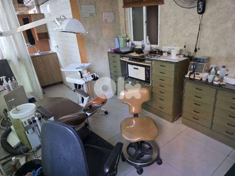 dental chair/operatory setup ready for immediate use 0