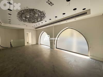 2 Floors - 240 Sqm - Shop For Rent in Downtown