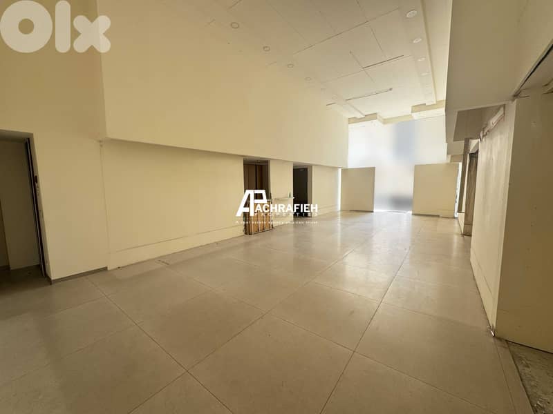 700 Sqm - Restaurant For Rent in Downtown 0