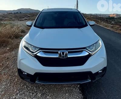 CR-V 2019 EXL • Only 35,000 km • Full Options • Excellent Condition