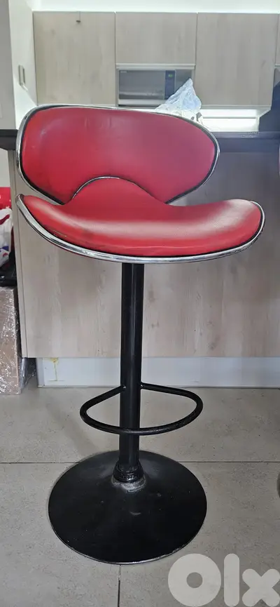 bar chairs 3 pieces