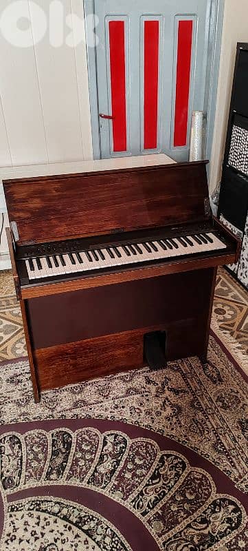 Vintage Yamaha Organ 0