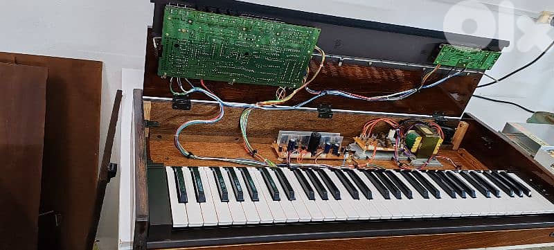 Vintage Yamaha Organ 4