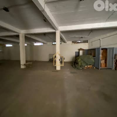 Warehouse for sale in Sin EL Fil RK196 مستودع للبيع في سن الفيل