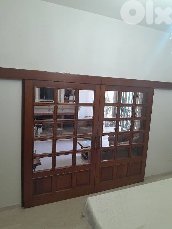 sliding door 1