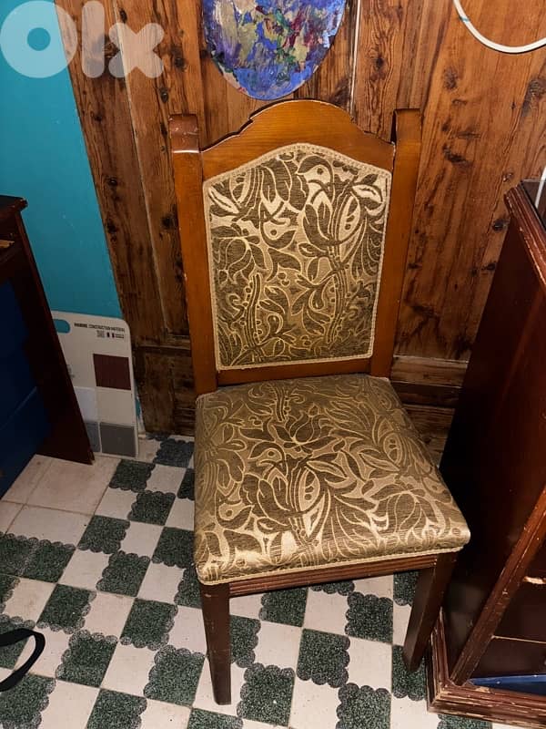Wood Chair 0