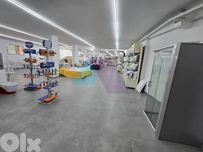 1000m2 Store|Prime Loaction|4sale in Mar Takla/hazmieh - مار تقلا